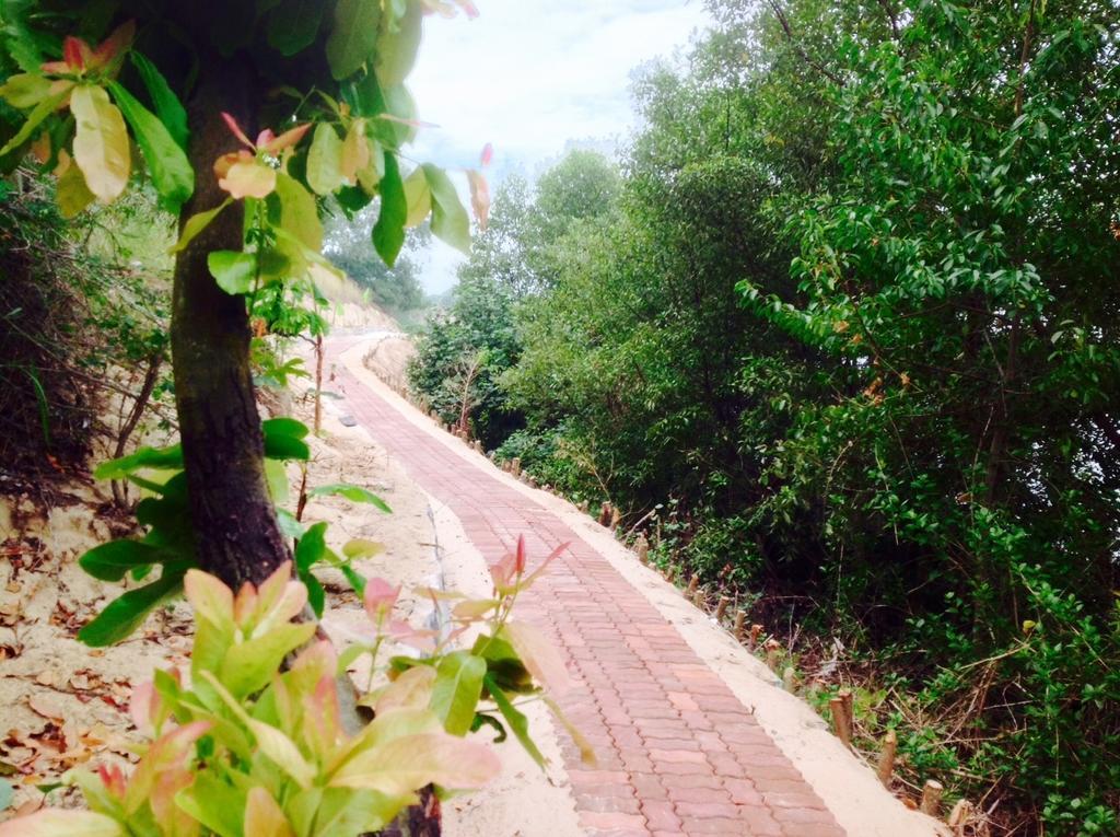 River Ray Estates Resort Loc An Dış mekan fotoğraf